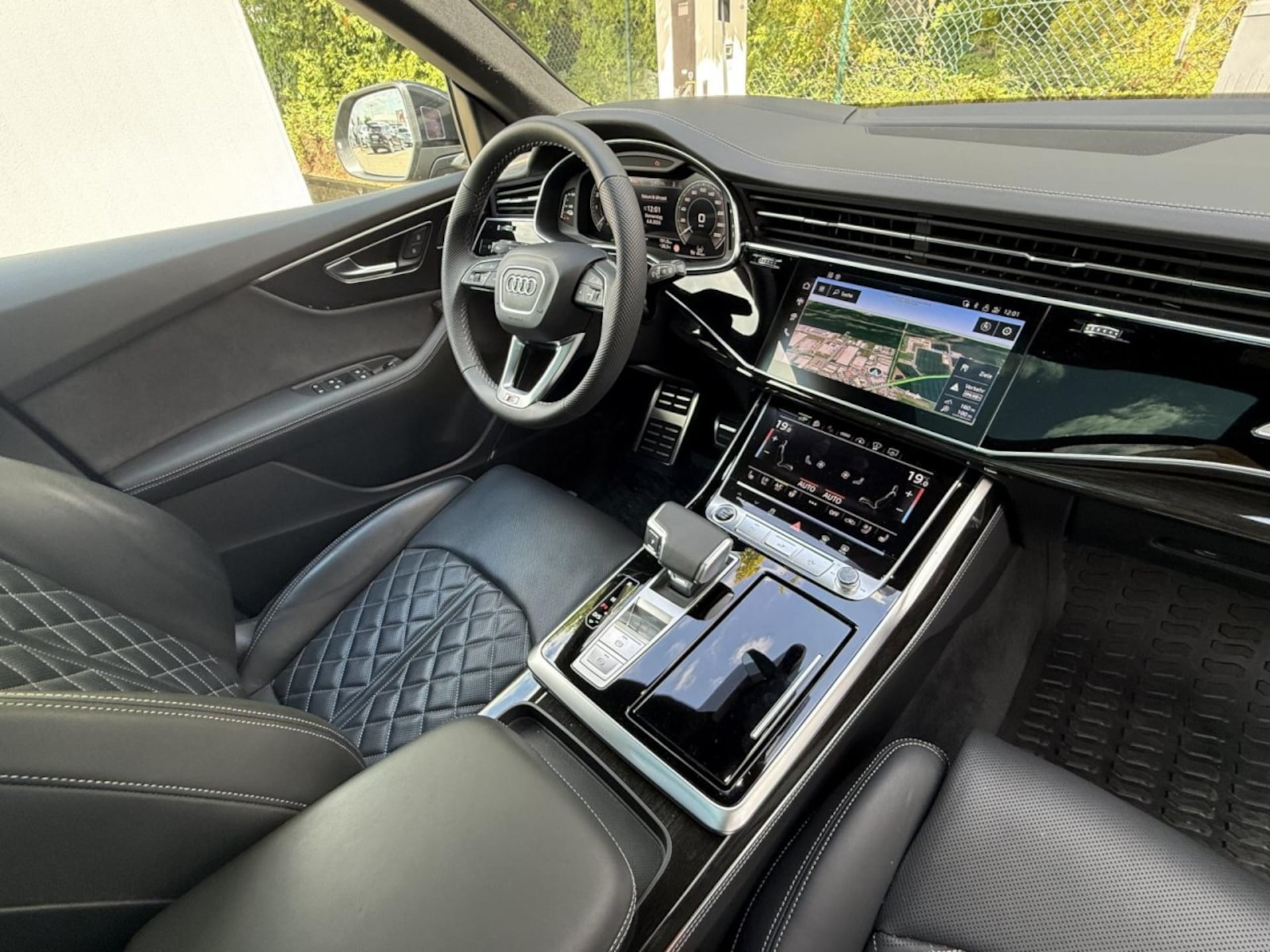 Audi Q8 SUV TFSI e