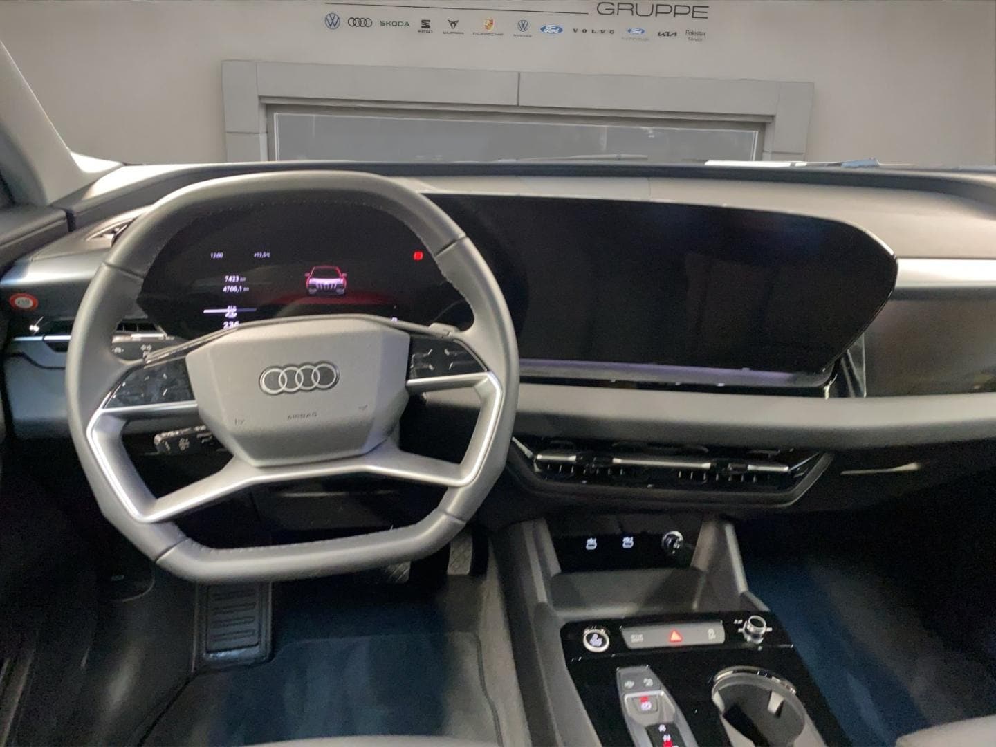 Bild über Audi Q6 SUV e-tron e-tron - für weitere Informationen kontaktieren Sie den Audi Partner