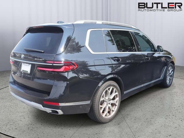 2024 BMW X7