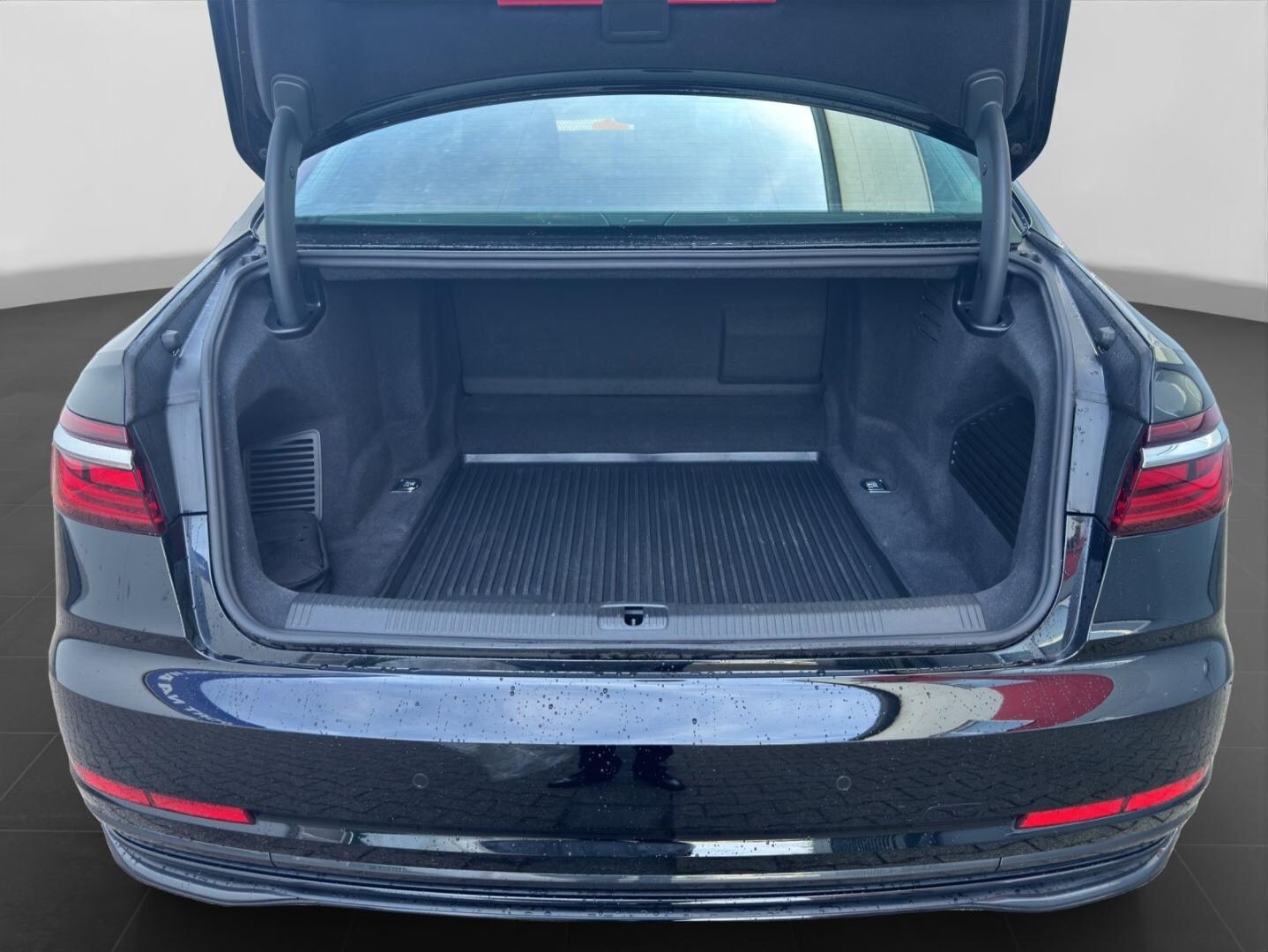 Bild über Audi A8 50 TDI quattro tiptronic - für weitere Informationen kontaktieren Sie den Audi Partner