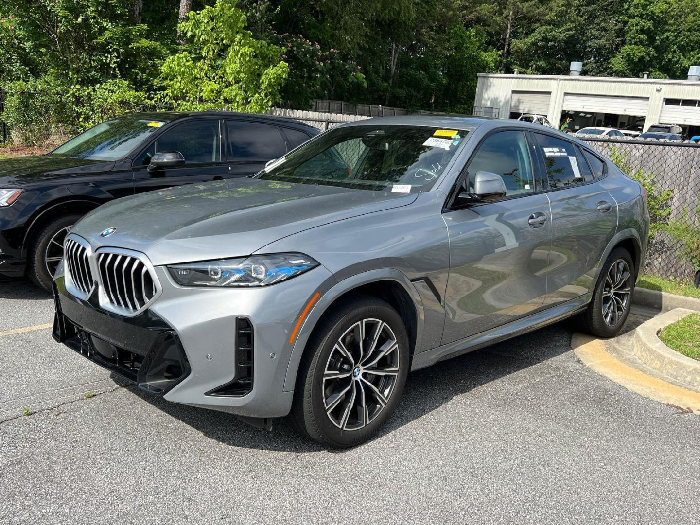 2026 BMW X6 xDrive40i's photo