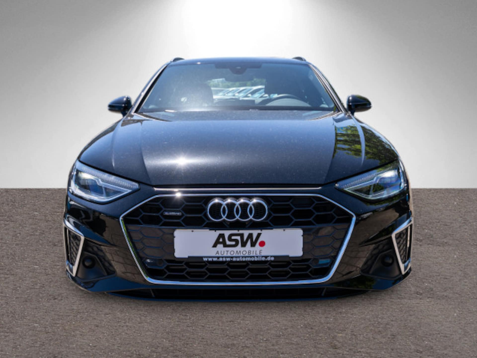 Audi A4 Avant S line