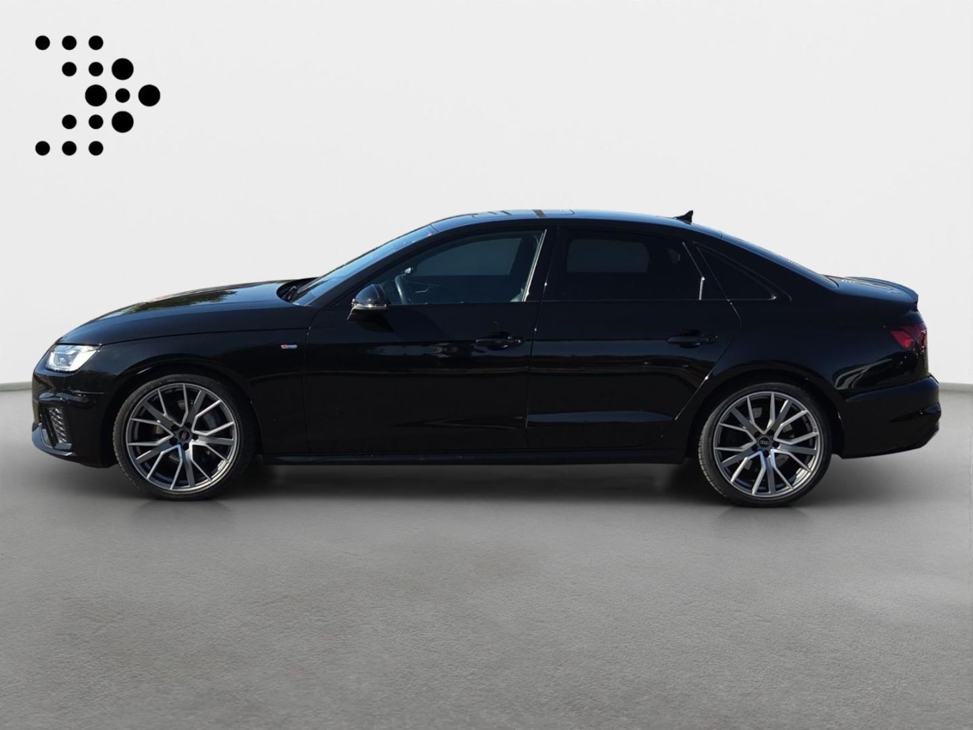 Audi A4 Limousine S line