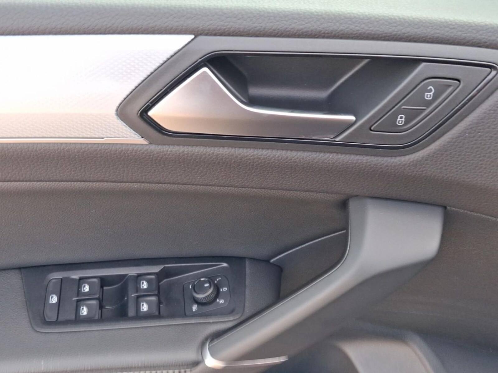 Volkswagen Touran – Bild 7