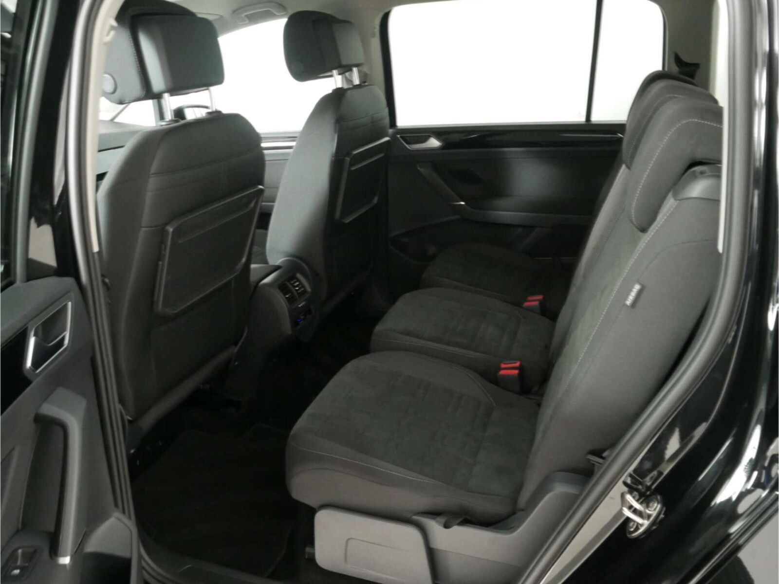 Volkswagen Touran – Bild 15