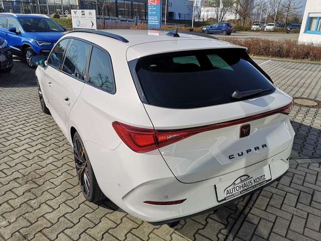 Bild des Autos 3