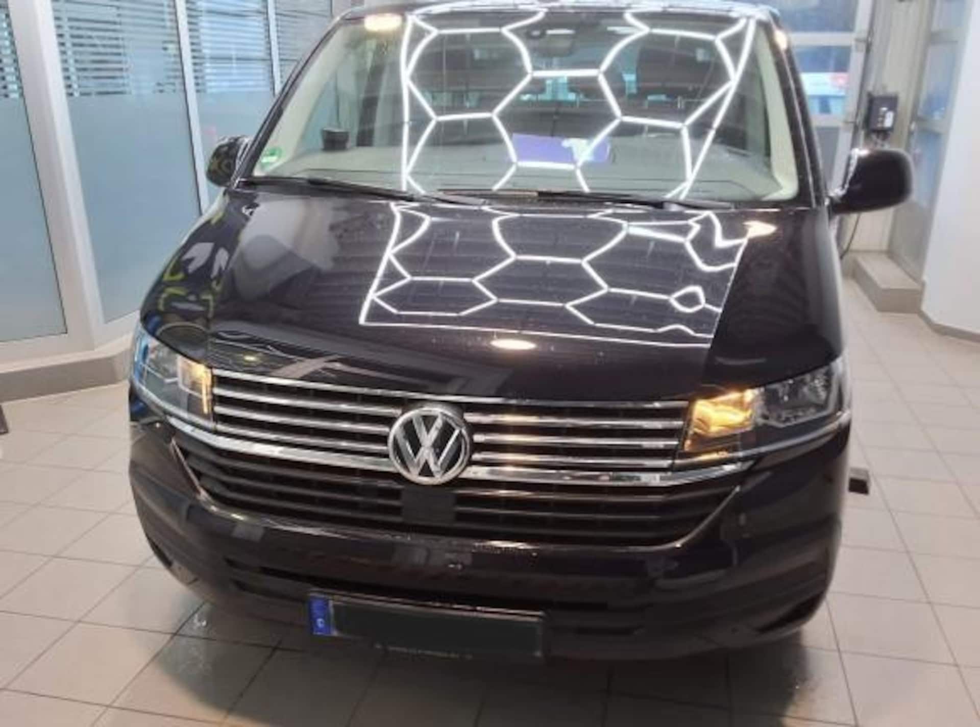 Volkswagen T6.1 Caravelle langer Radstand Comfortline