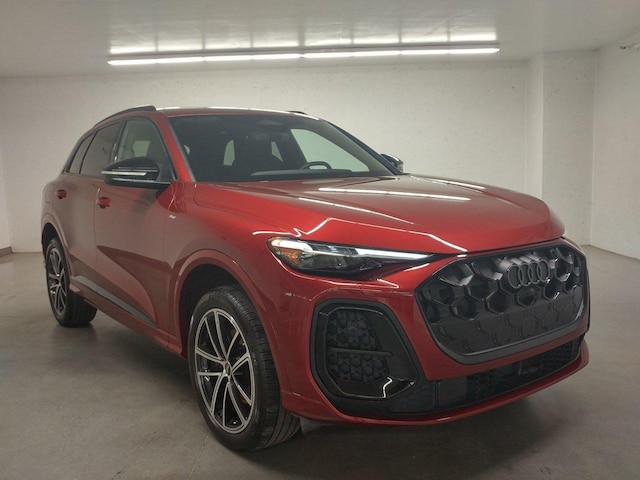 Image de {{modelName}} 2025 Audi Q5 