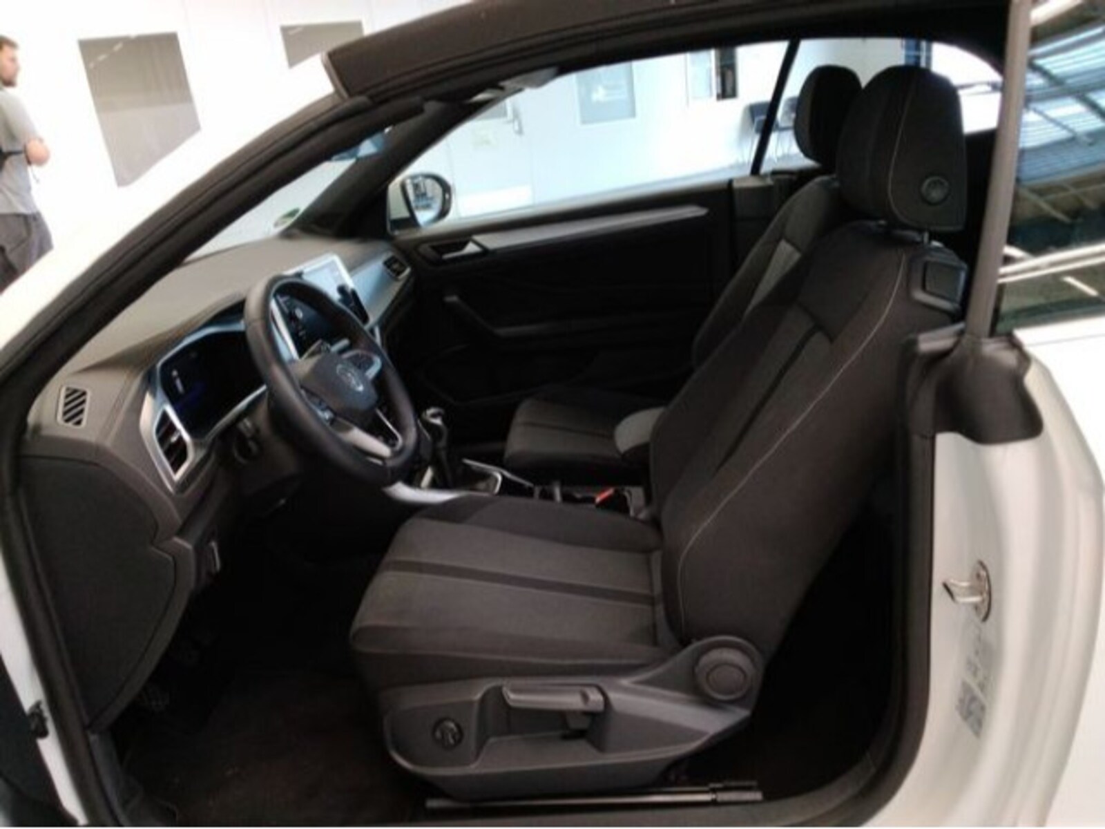 Volkswagen T-Roc Cabriolet – Bild 5