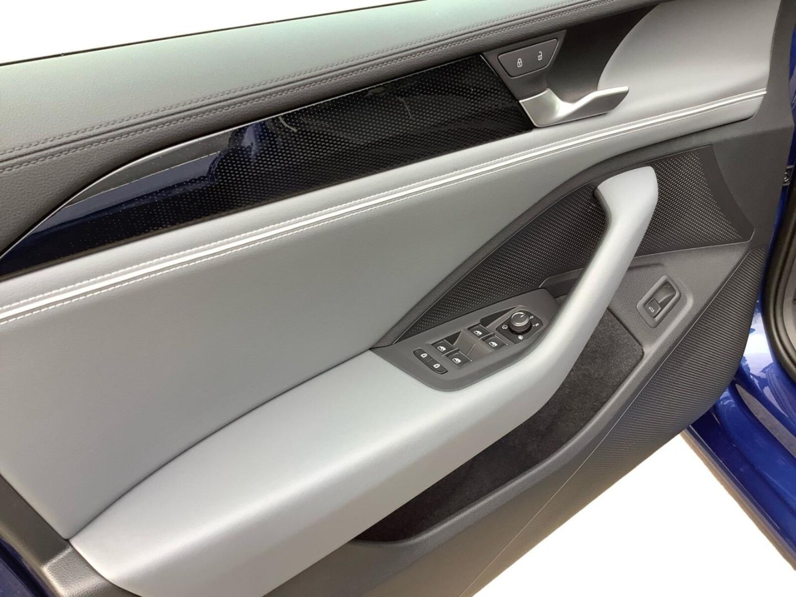 Volkswagen Passat – Bild 17