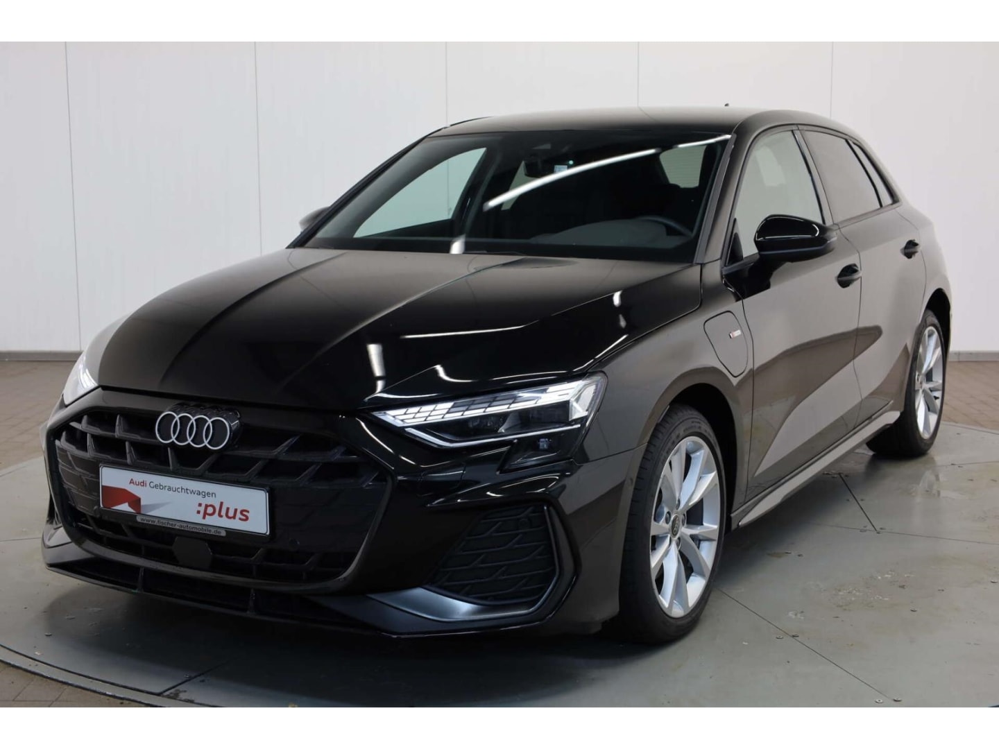 Bild über Audi A3 Sportback TFSI e S line 40 TFSI e S tronic - für weitere Informationen kontaktieren Sie den Audi Partner