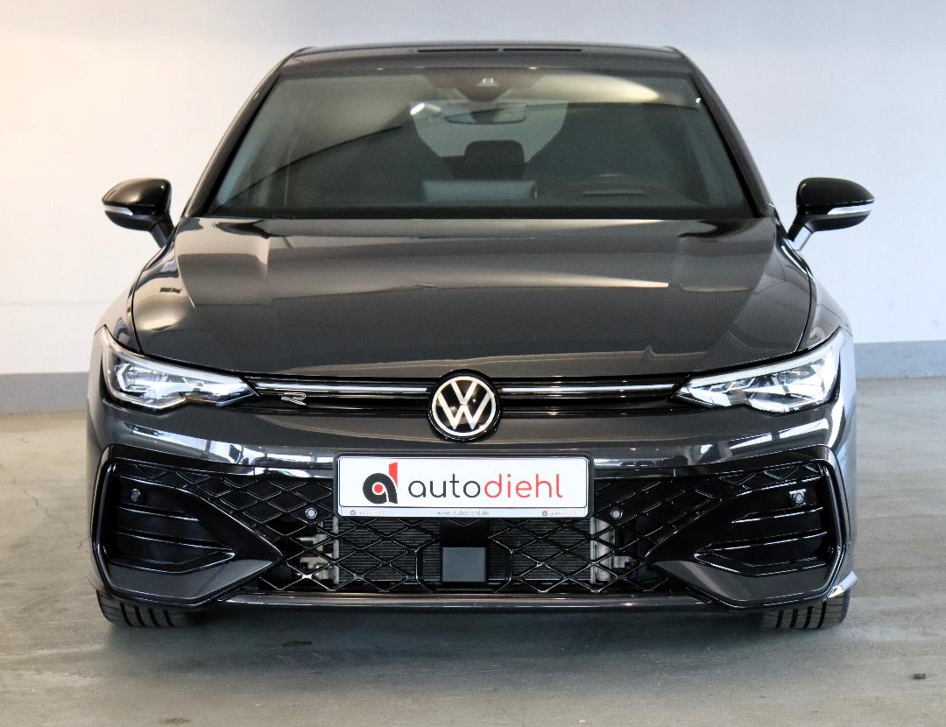 Volkswagen Golf R-Line
