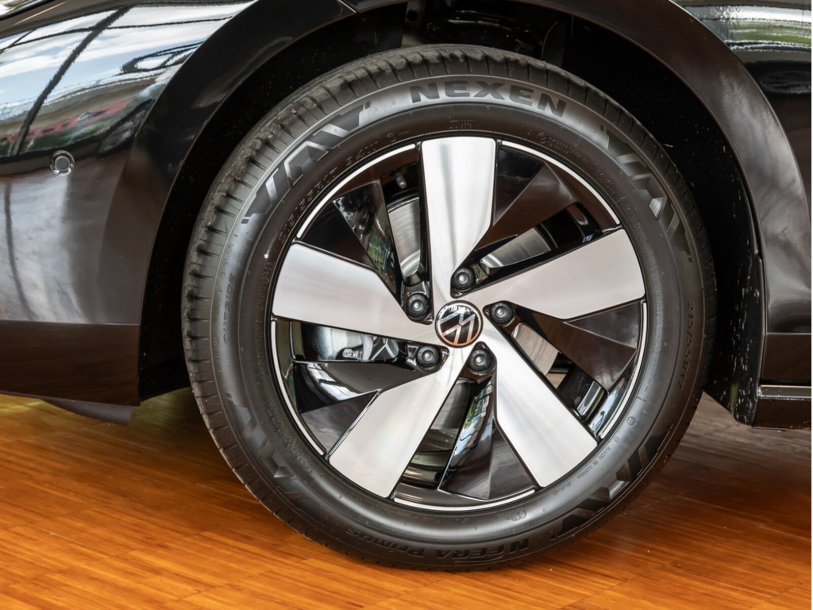 Volkswagen Passat – Bild 3