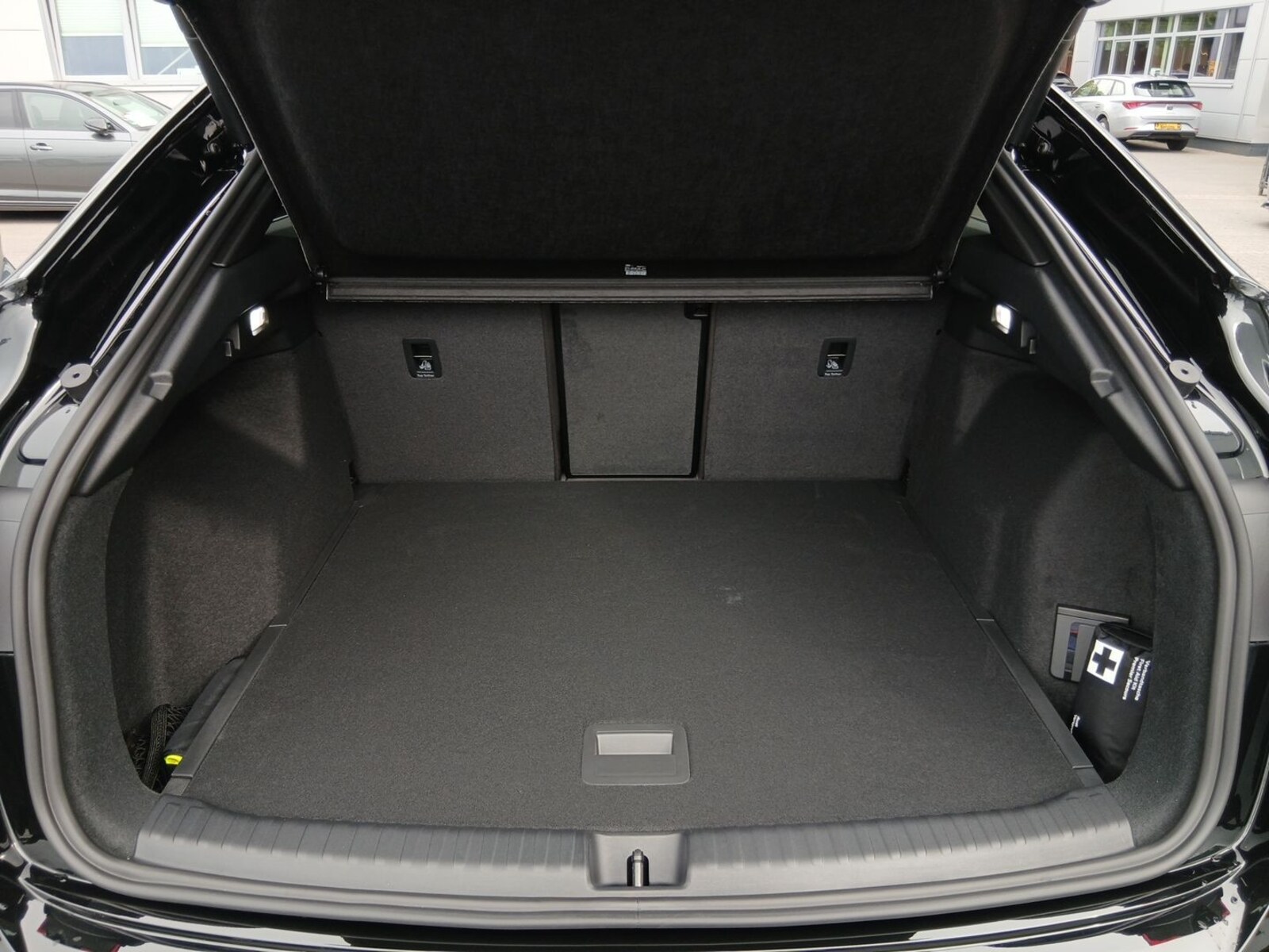 Audi Q4 Sportback e-tron – Bild 17