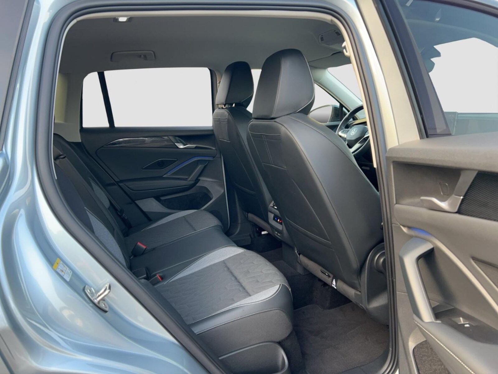 Volkswagen Tiguan – Bild 23