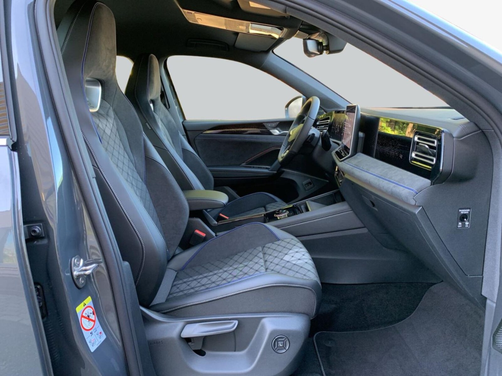 Volkswagen Tiguan – Bild 12