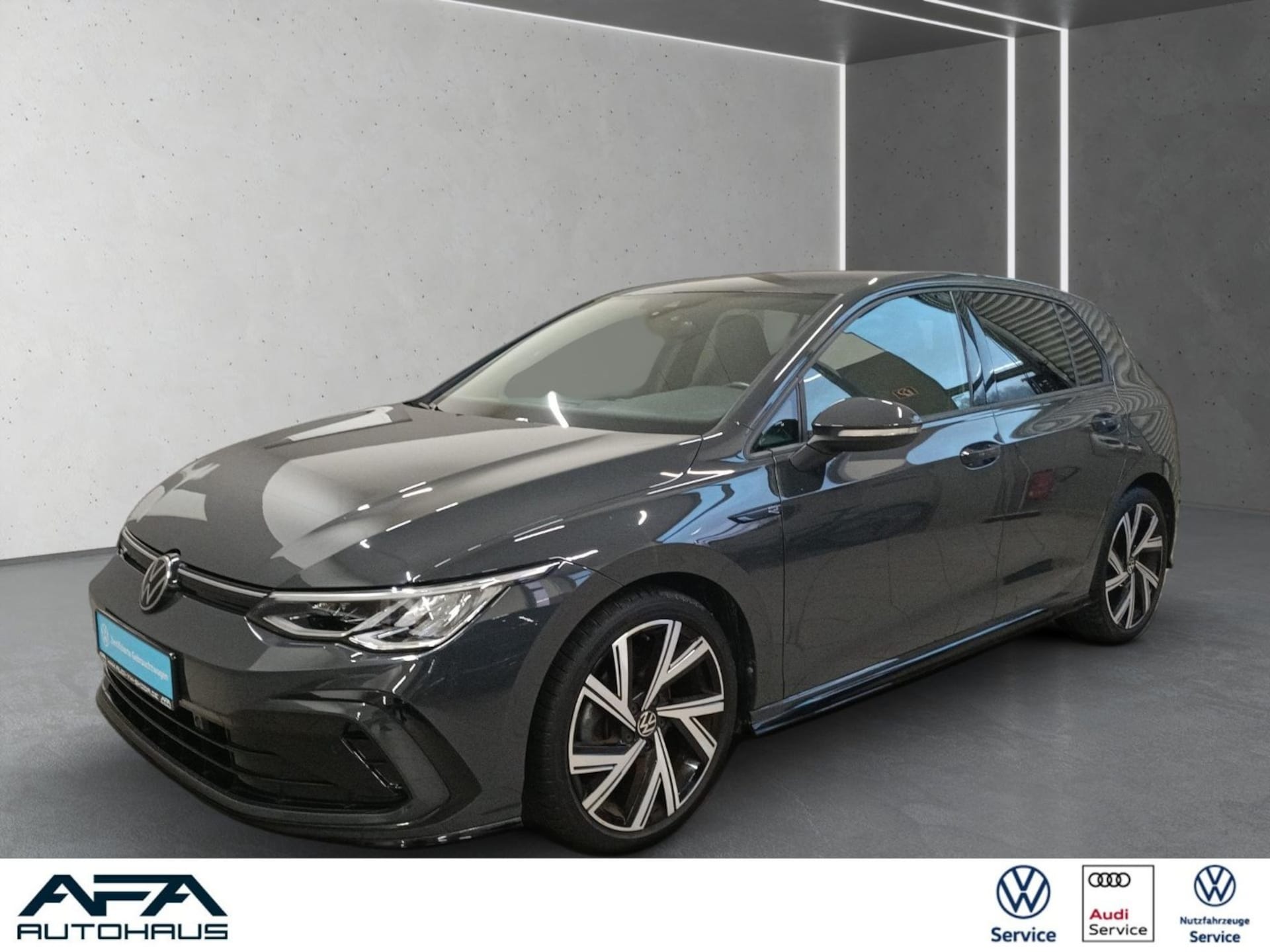 Volkswagen Golf — Volkswagen Golf VIII 1.5 eTSI R-Line DSG Navi*LED*ACC*RFK