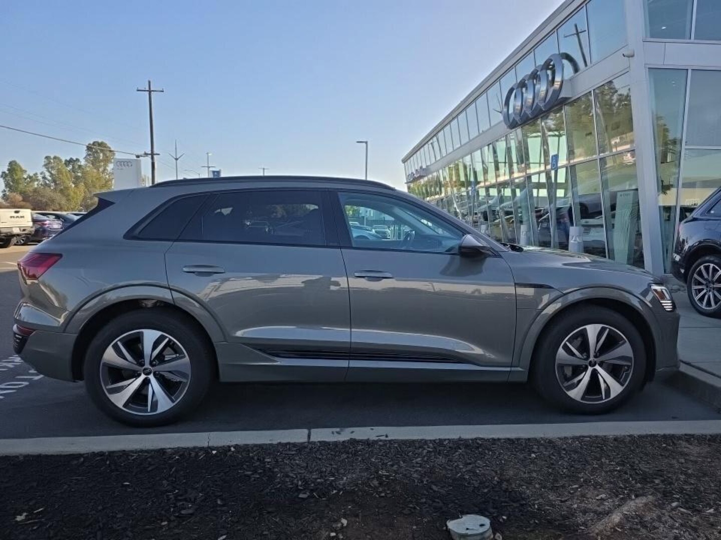 2024 Audi Q8 e-tron