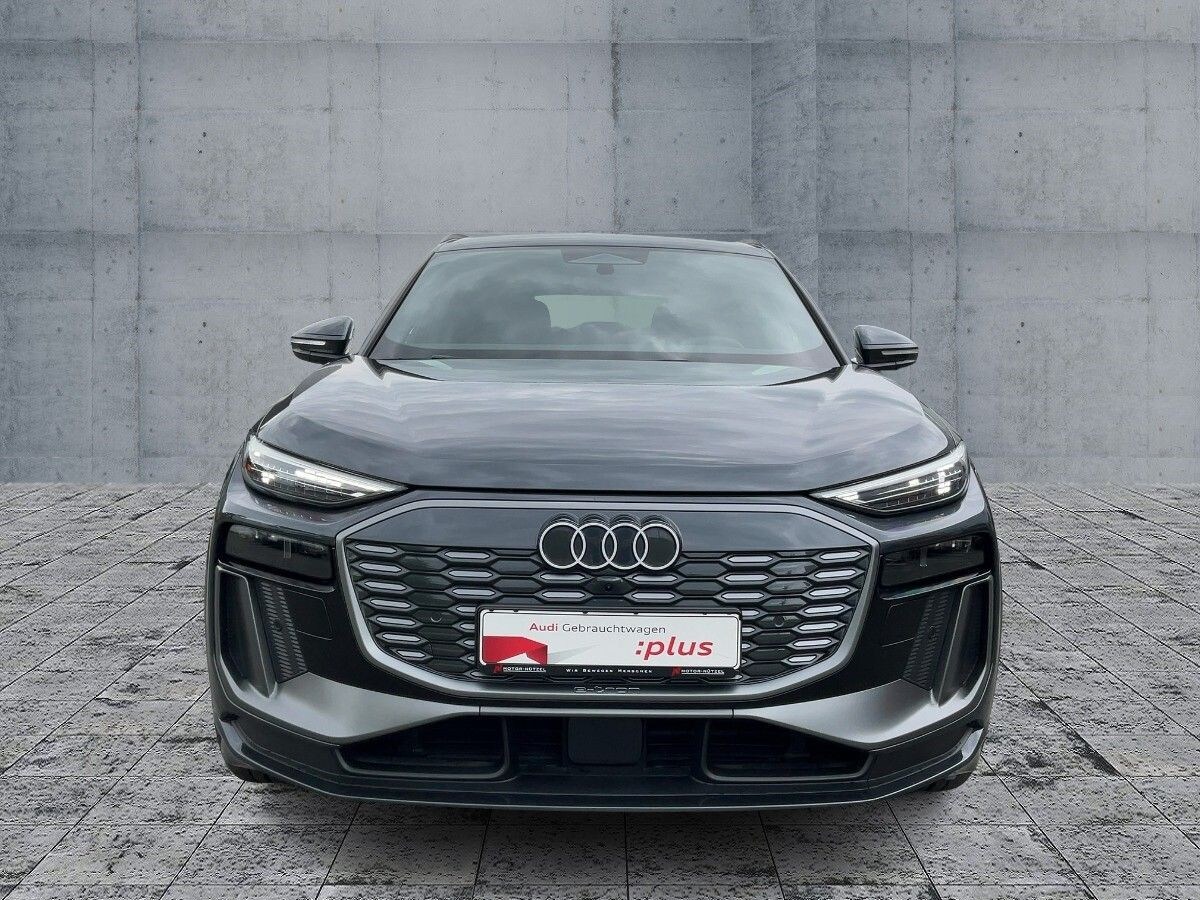 Image about Audi Q6 SUV e-tron e-tron quattro