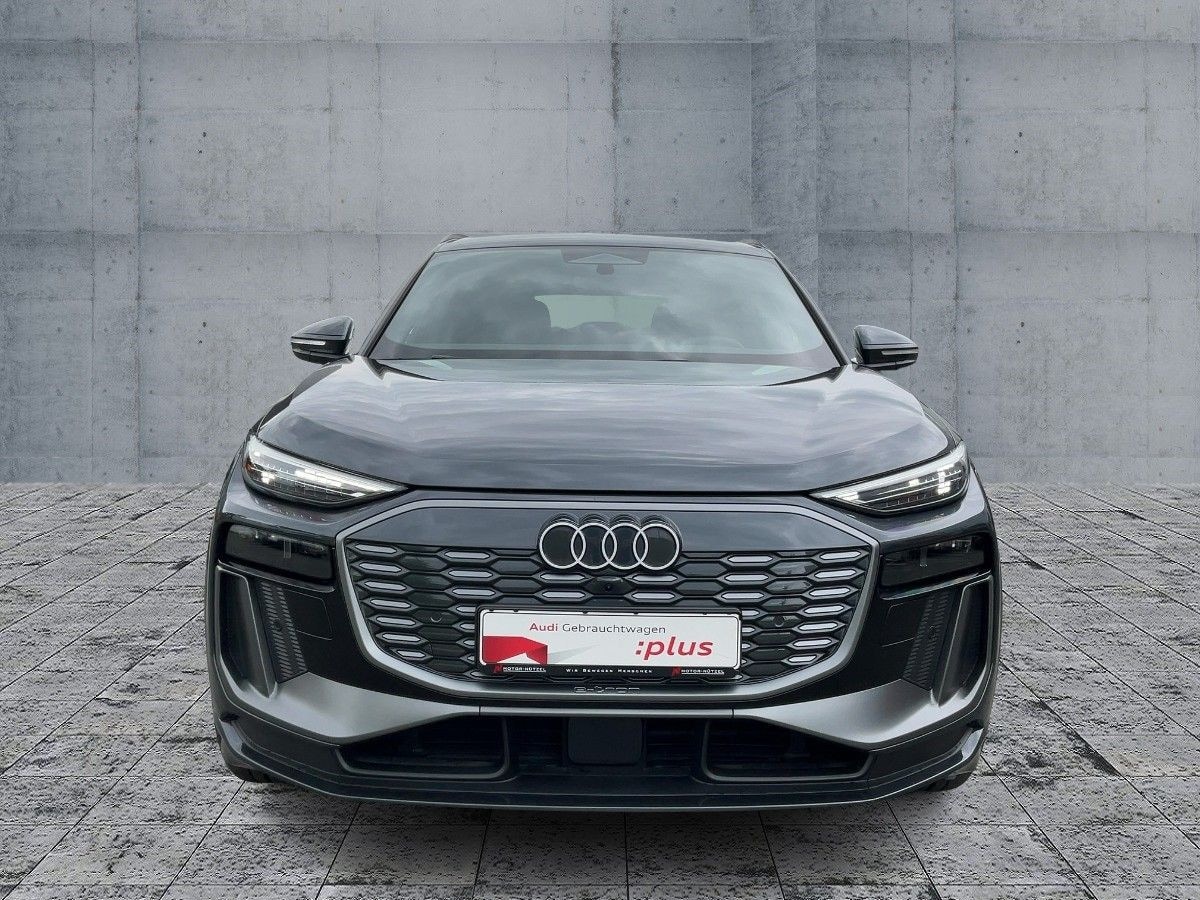 Image about Audi Q6 SUV e-tron e-tron quattro