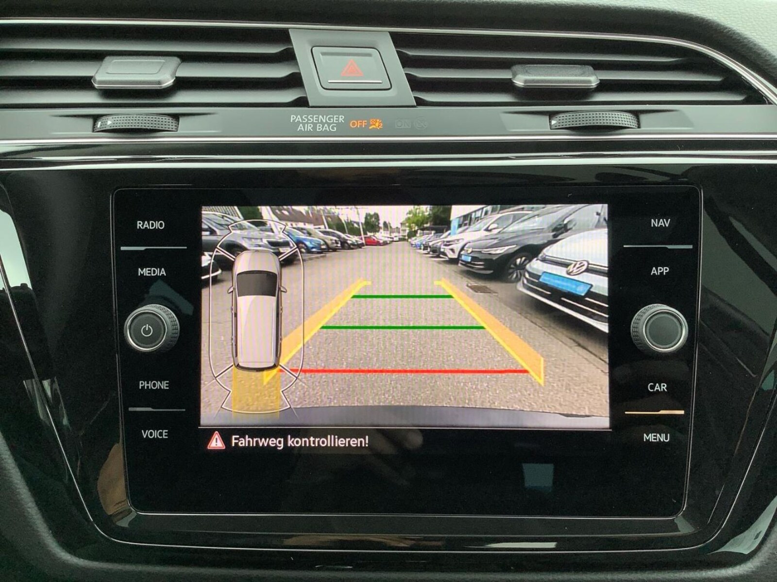 Volkswagen Touran – Bild 14