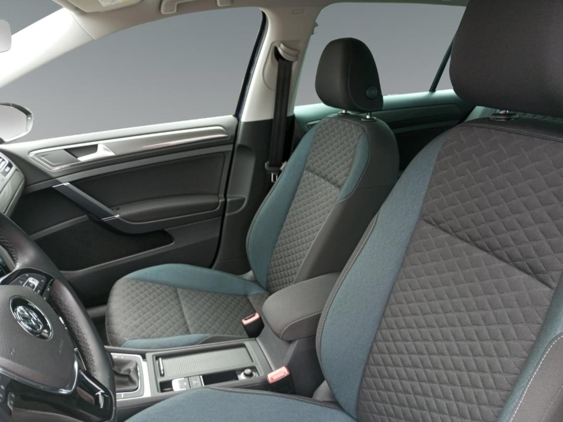 Volkswagen Golf IQ.DRIVE