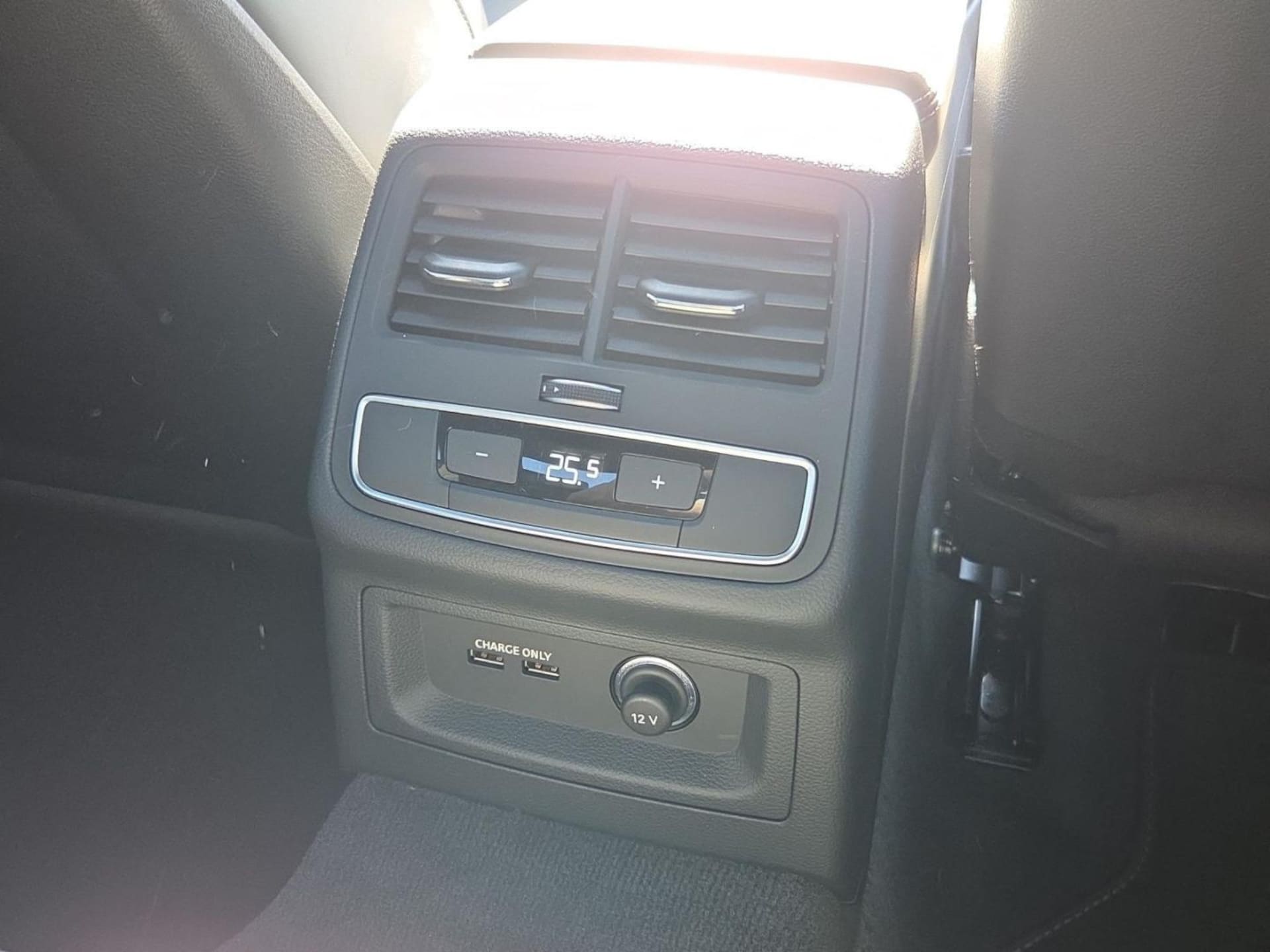 Audi A4 Limousine S line