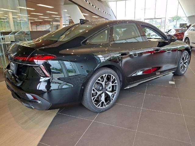 2026 Audi A6 Premium Plus - Photo 7