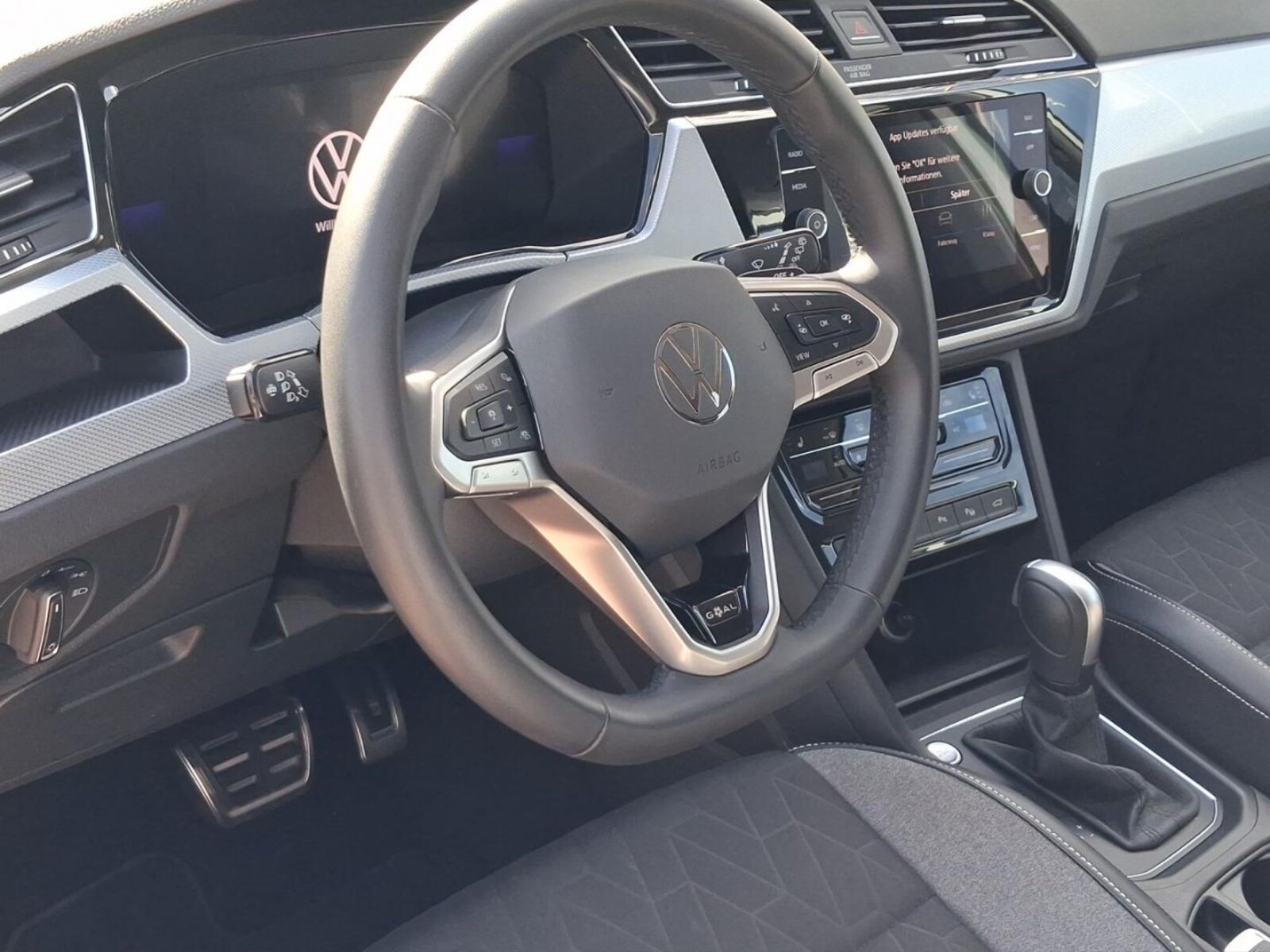 Volkswagen Touran – Bild 8