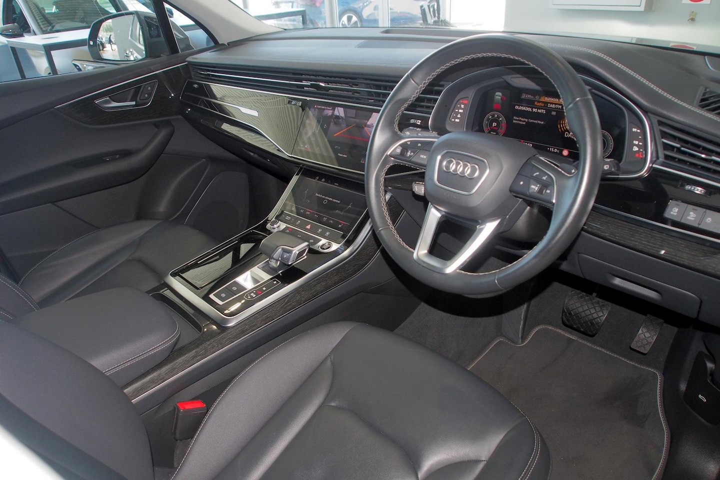 Image about Audi Q7 45 TDI quattro tiptronic