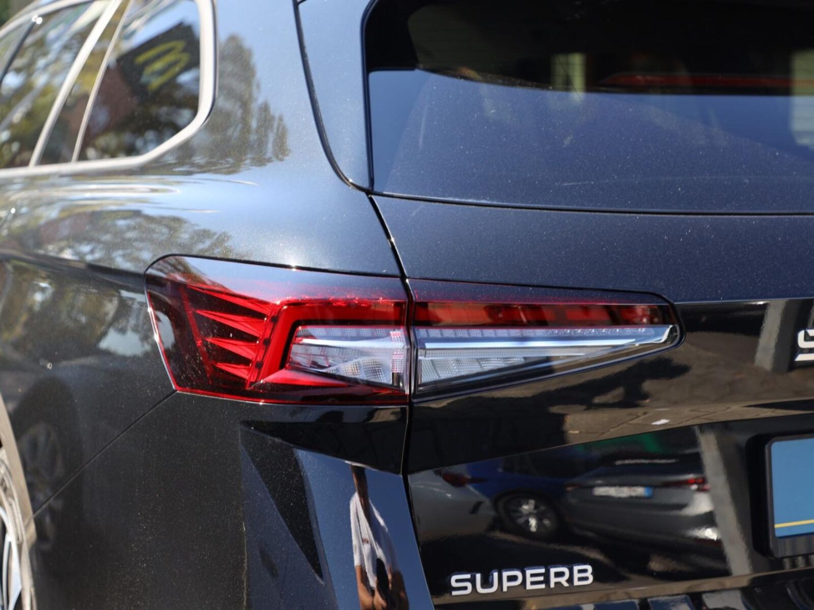 Škoda Superb Combi – Bild 7