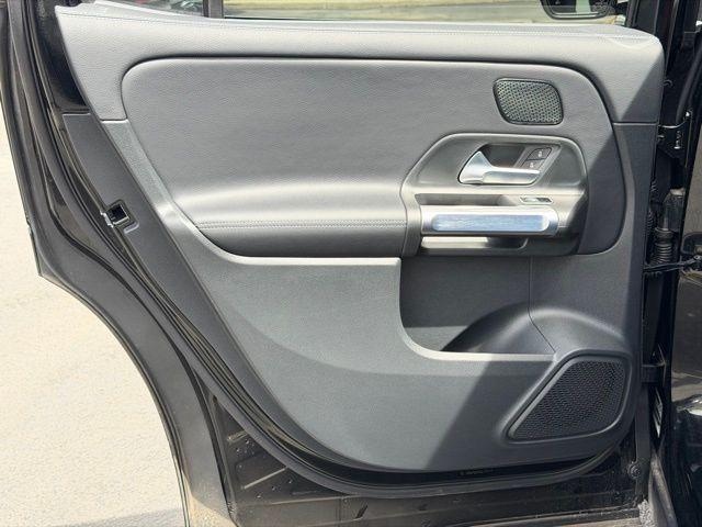 2026 Mercedes-Benz GLB GLB 250 - Photo 25