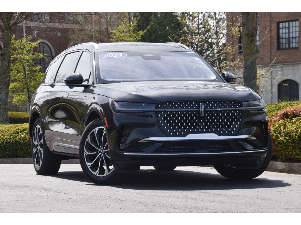 2024 Lincoln Nautilus Reserve AWD's photo
