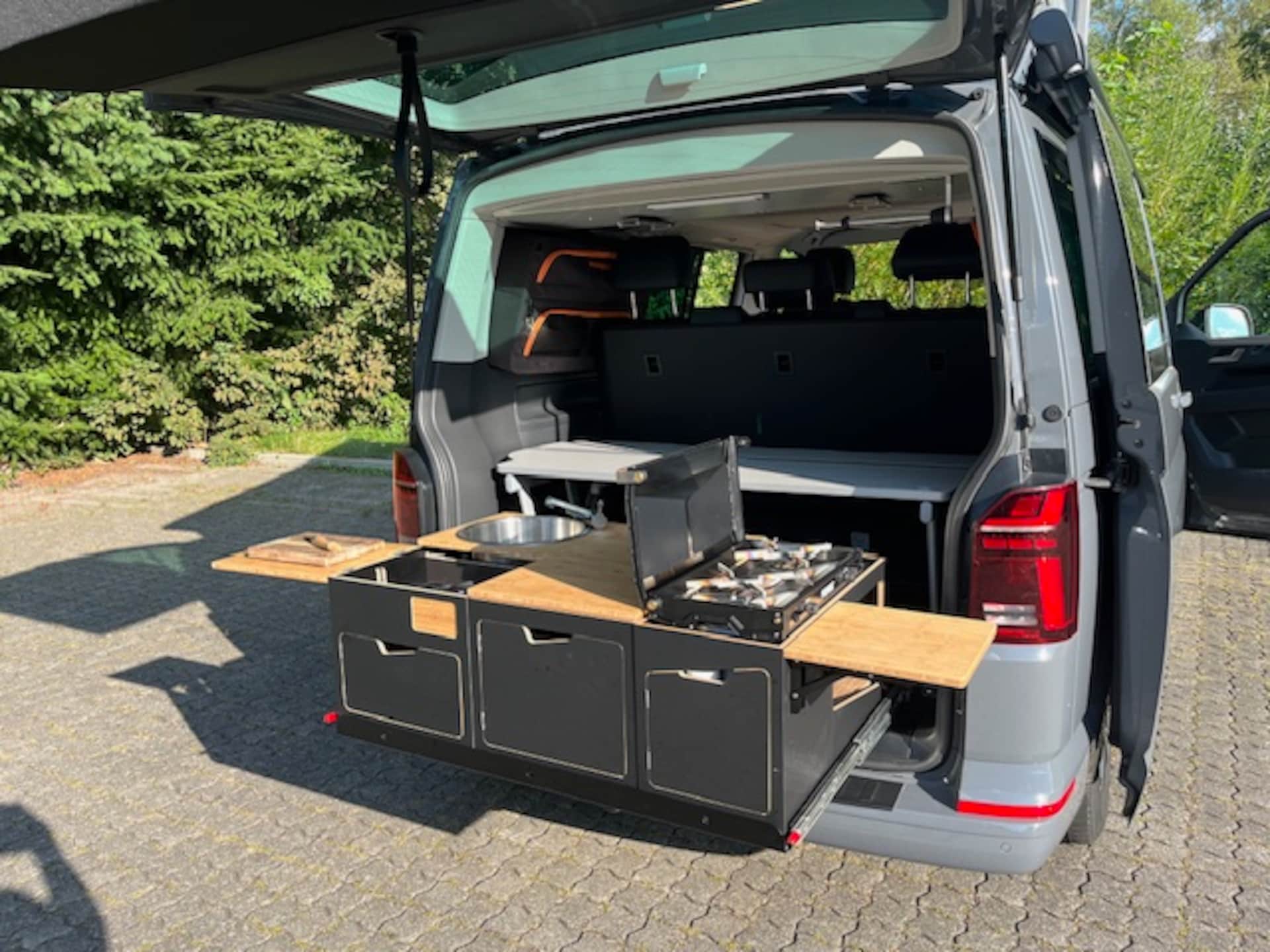 Volkswagen T6.1 California Beach