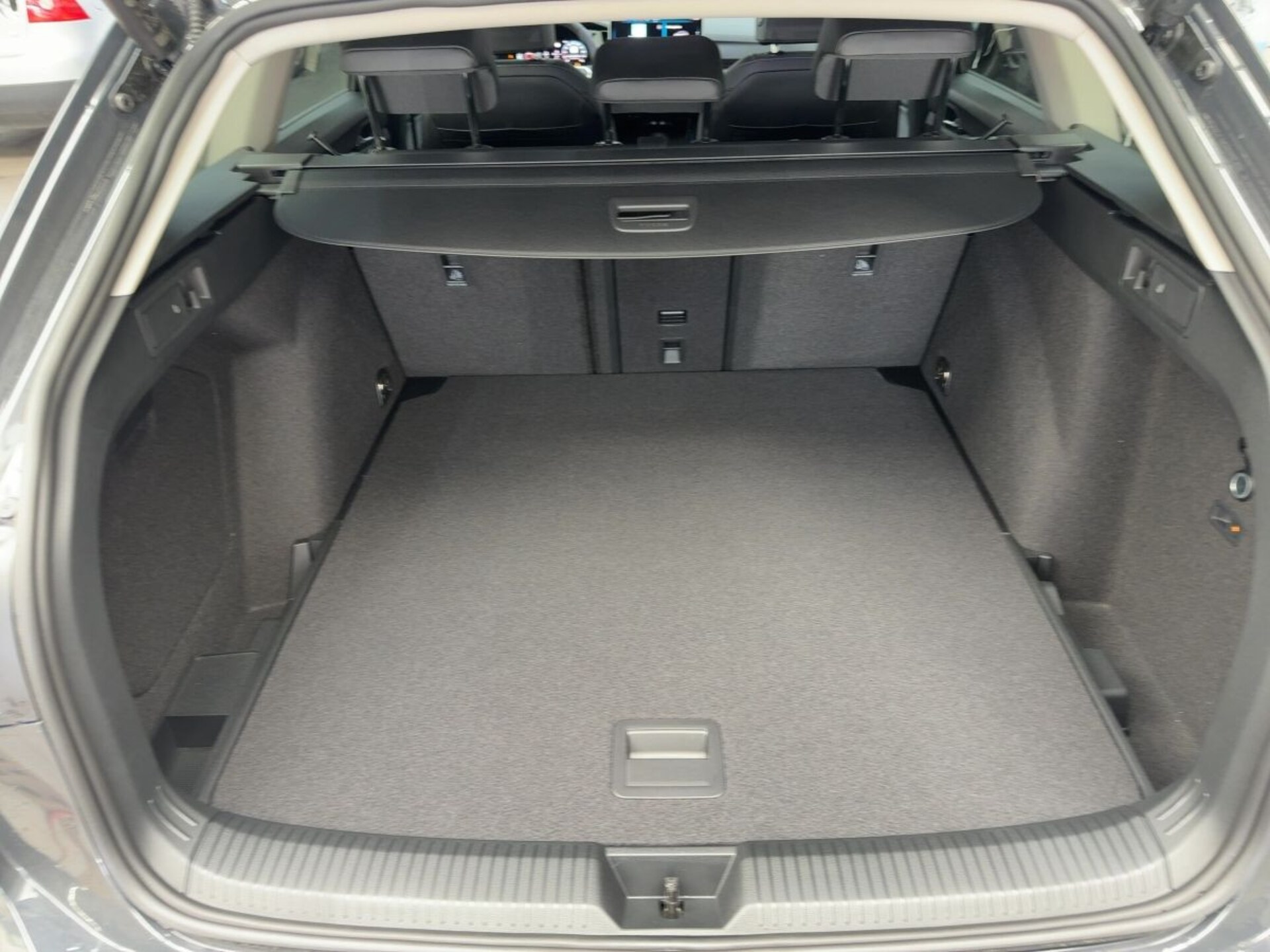 Volkswagen Golf Variant Style