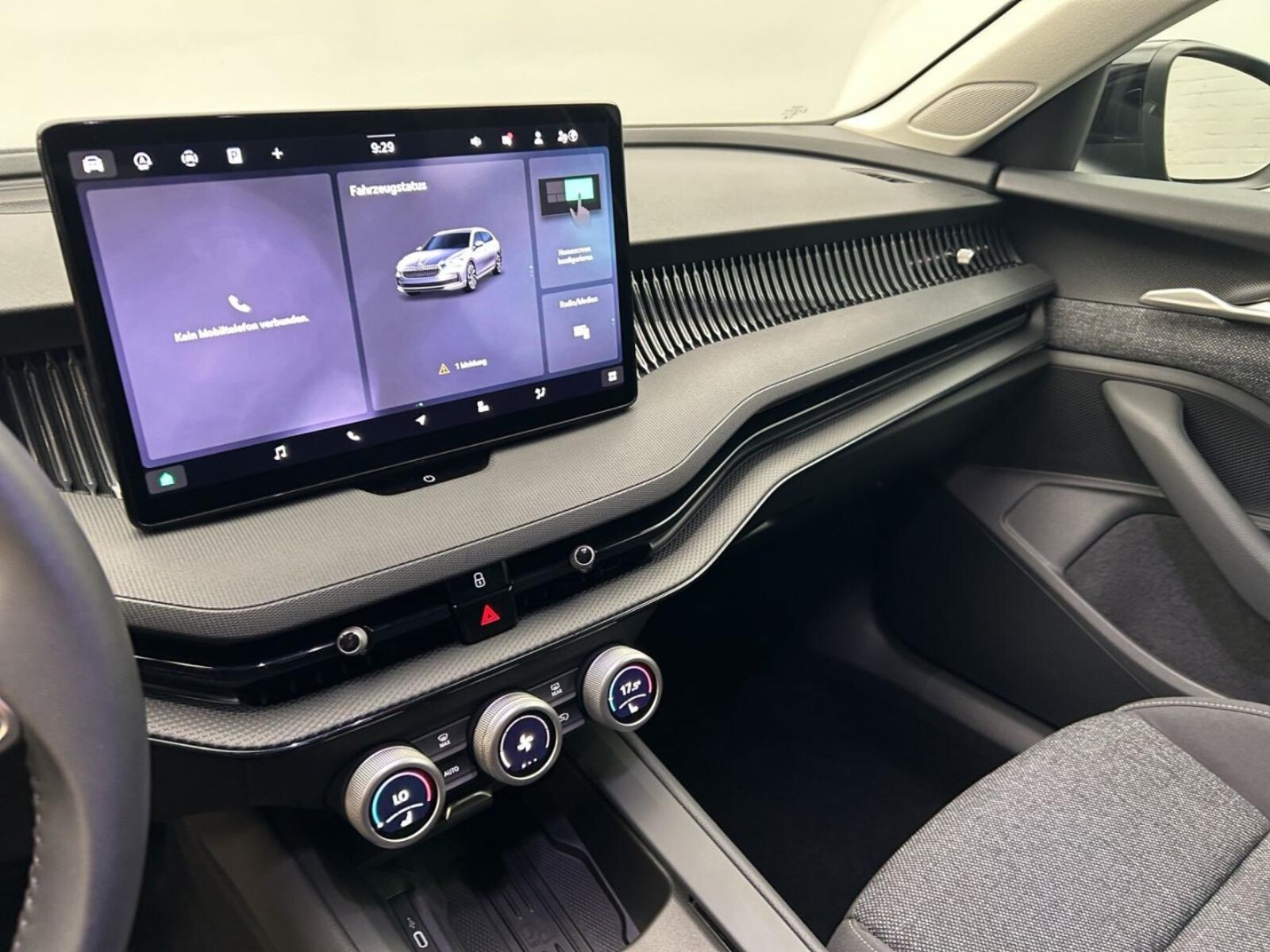 Škoda Superb Combi – Bild 7