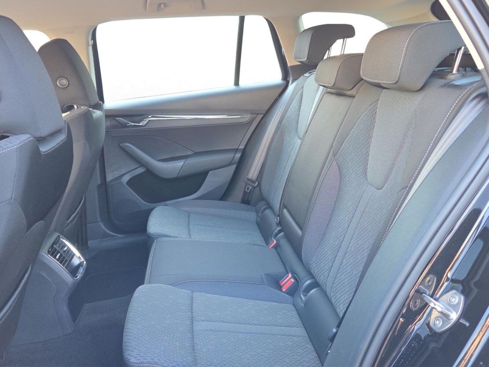 Škoda Octavia Combi – Bild 17