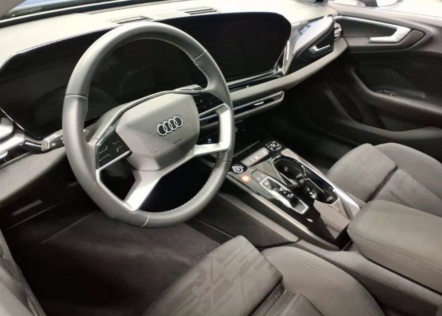 Bild über Audi A5 Limousine TFSI S tronic - für weitere Informationen kontaktieren Sie den Audi Partner