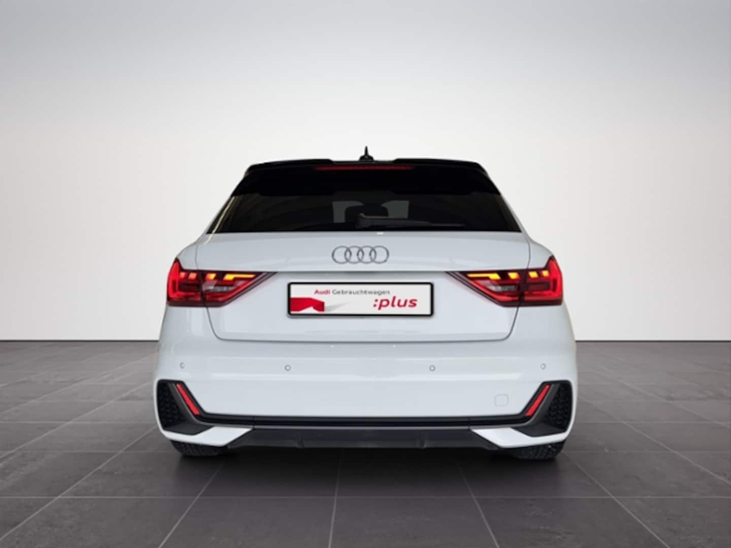 Bild über Audi A1 Sportback S line 25 TFSI S tronic - für weitere Informationen kontaktieren Sie den Audi Partner