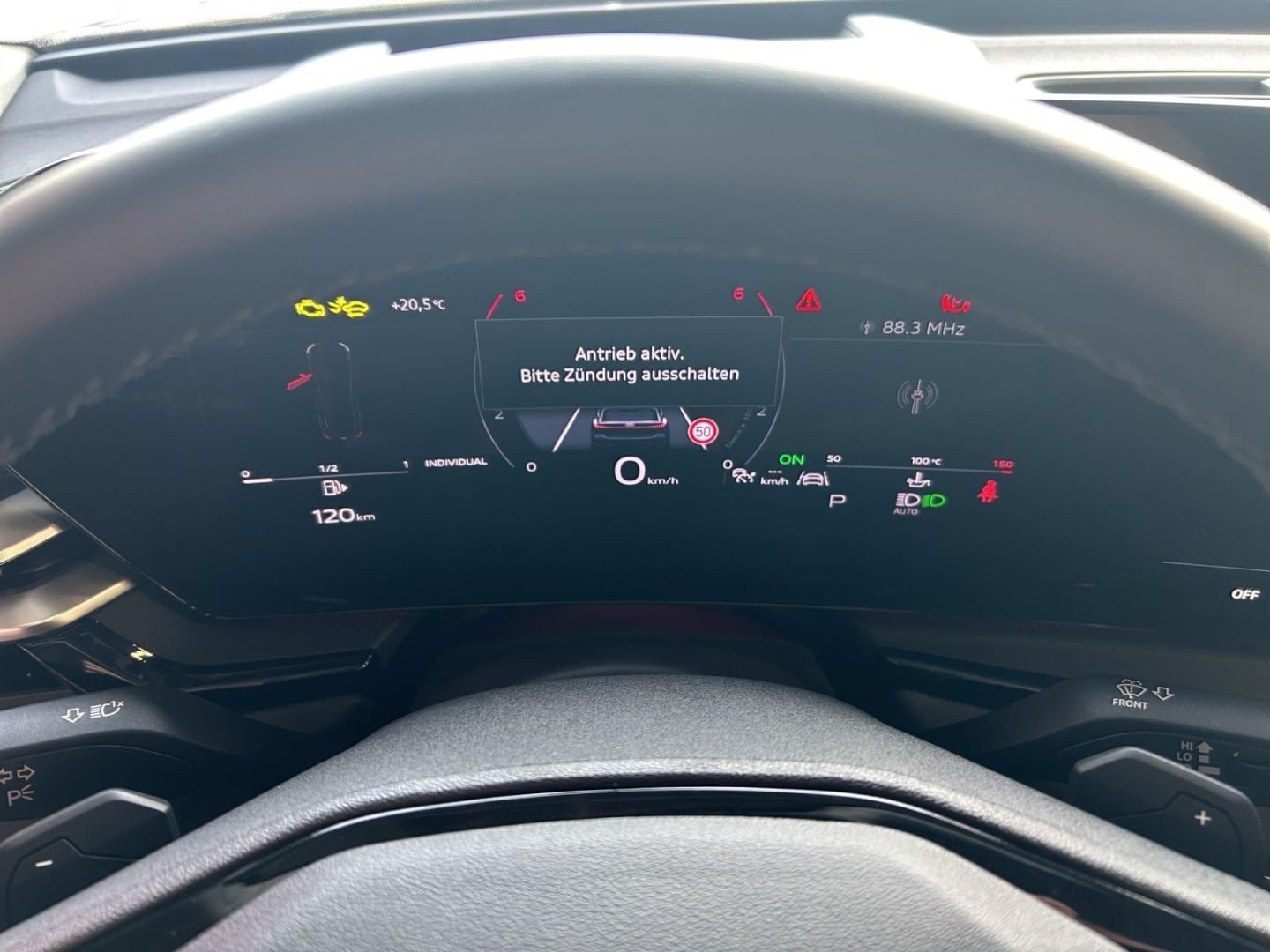 Bild über Audi A5 Avant TDI 150 kW S tronic - für weitere Informationen kontaktieren Sie den Audi Partner
