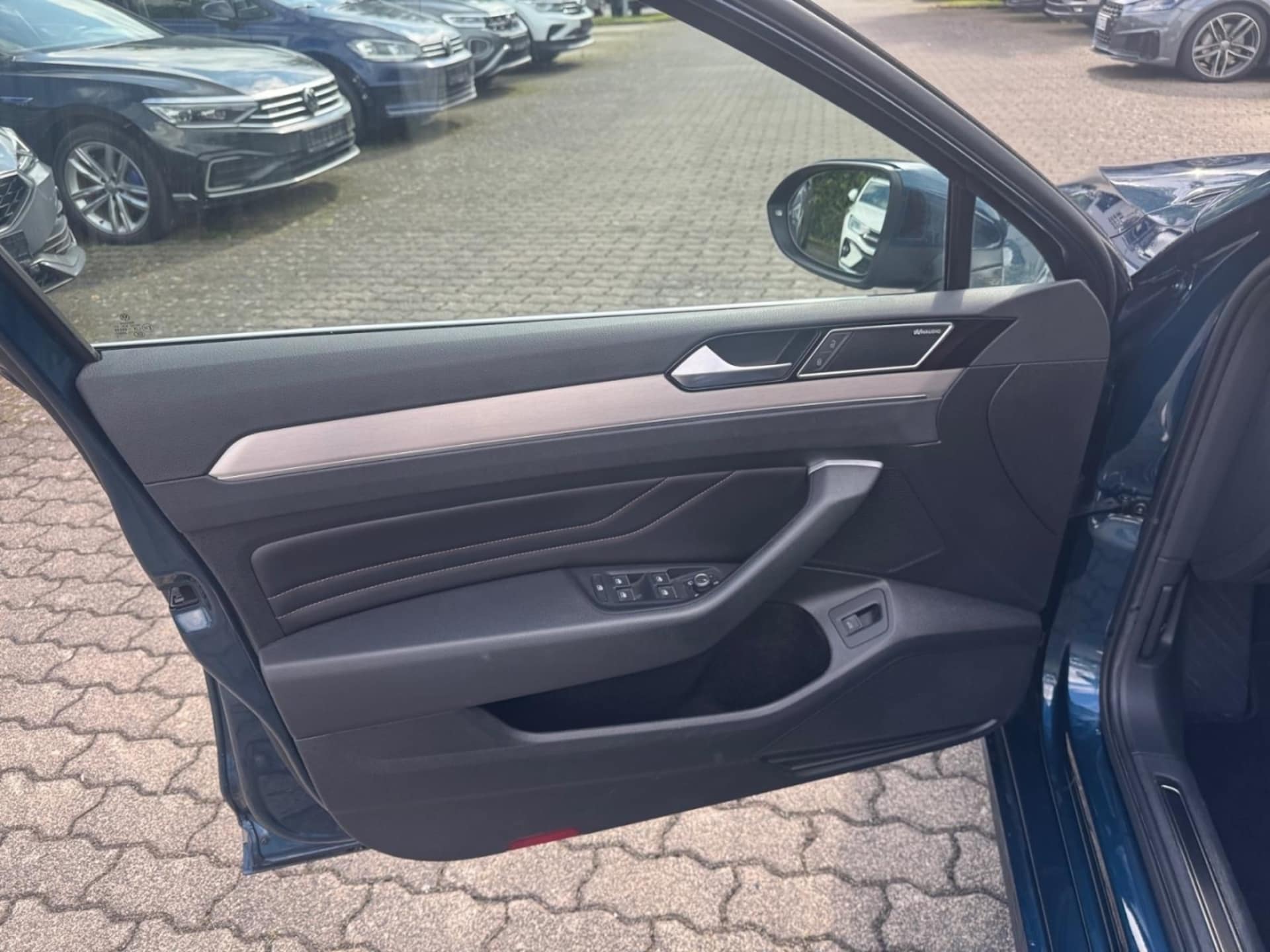 Volkswagen Passat Variant Elegance