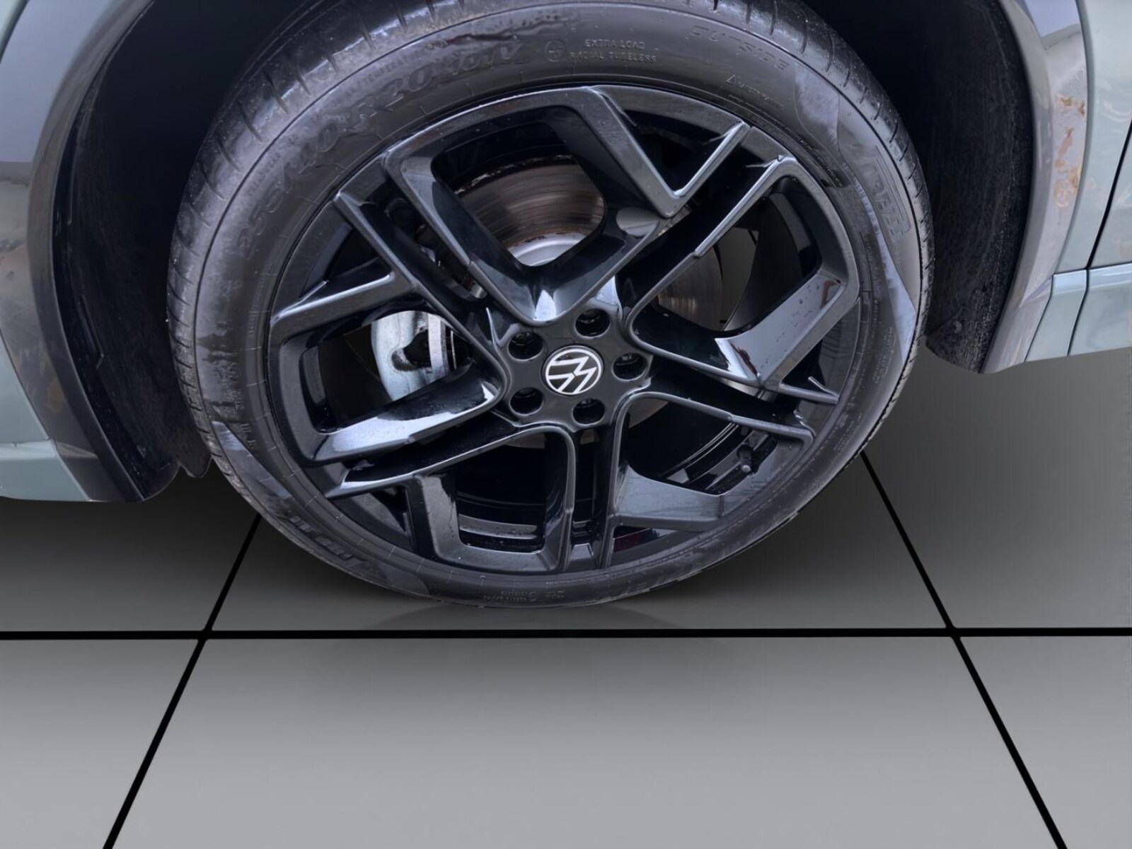 Volkswagen Tiguan – Bild 9