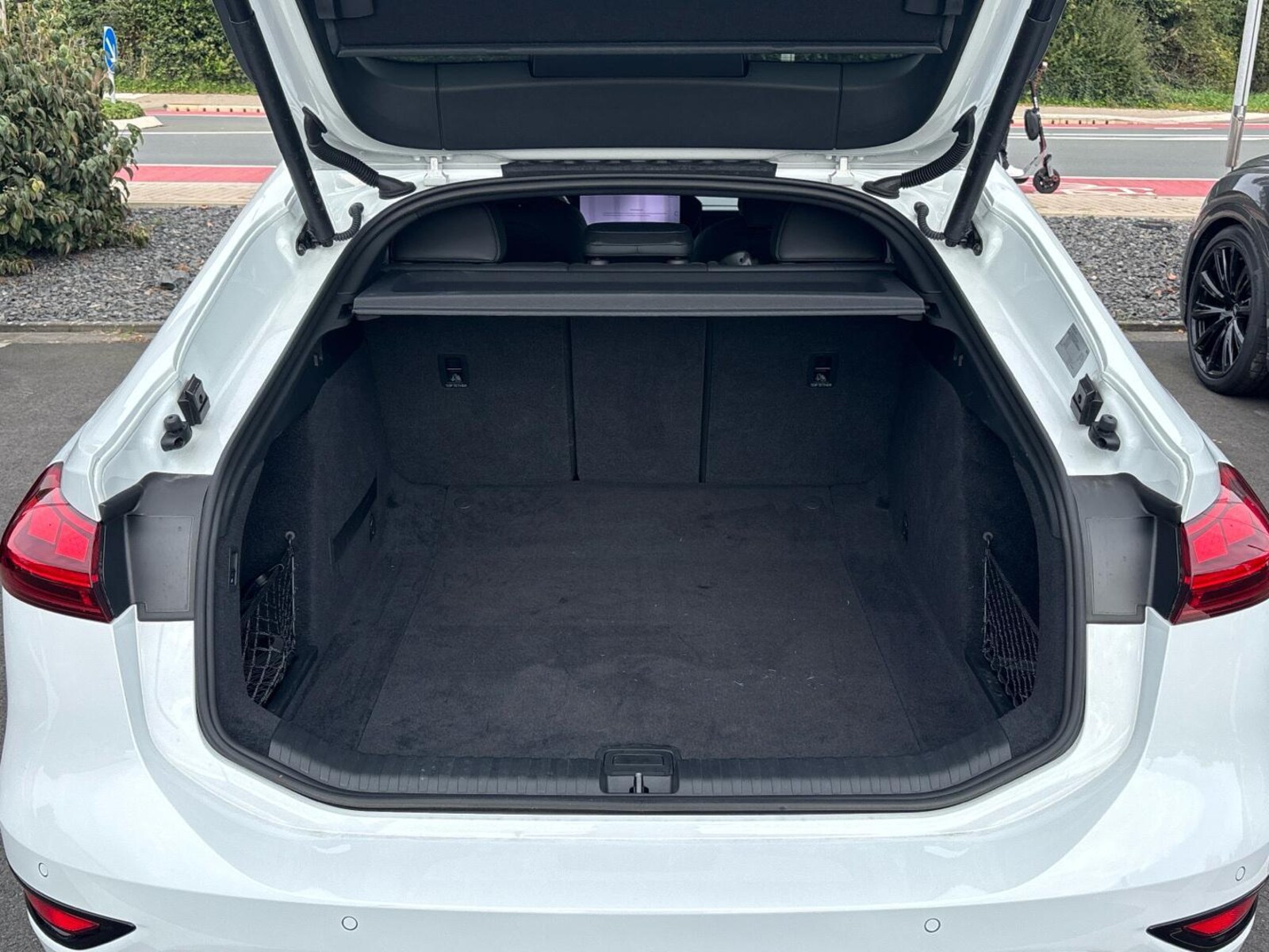 Audi S6 Sportback e-tron – Bild 13