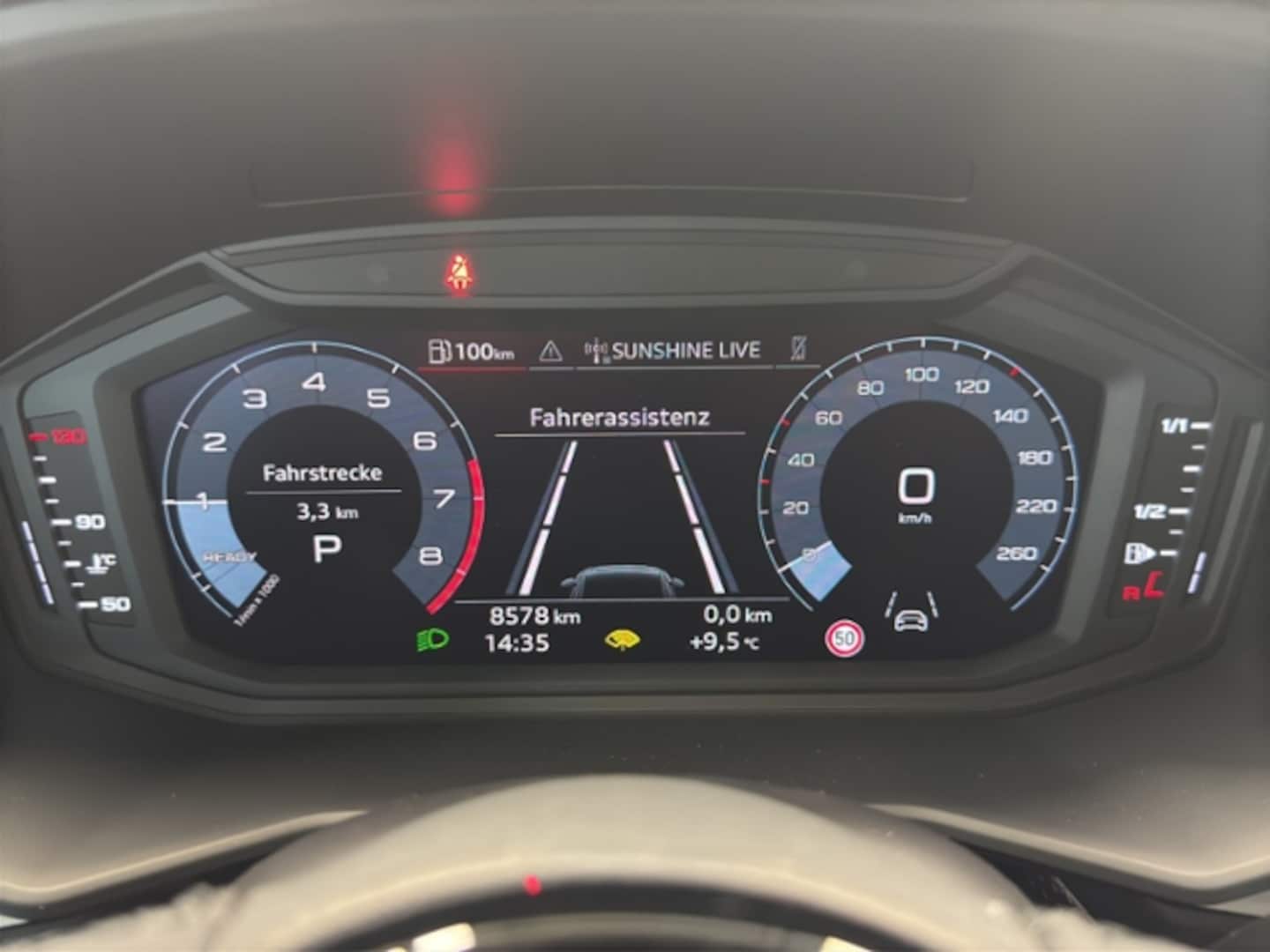 Bild über Audi A1 Sportback S line 25 TFSI S tronic - für weitere Informationen kontaktieren Sie den Audi Partner