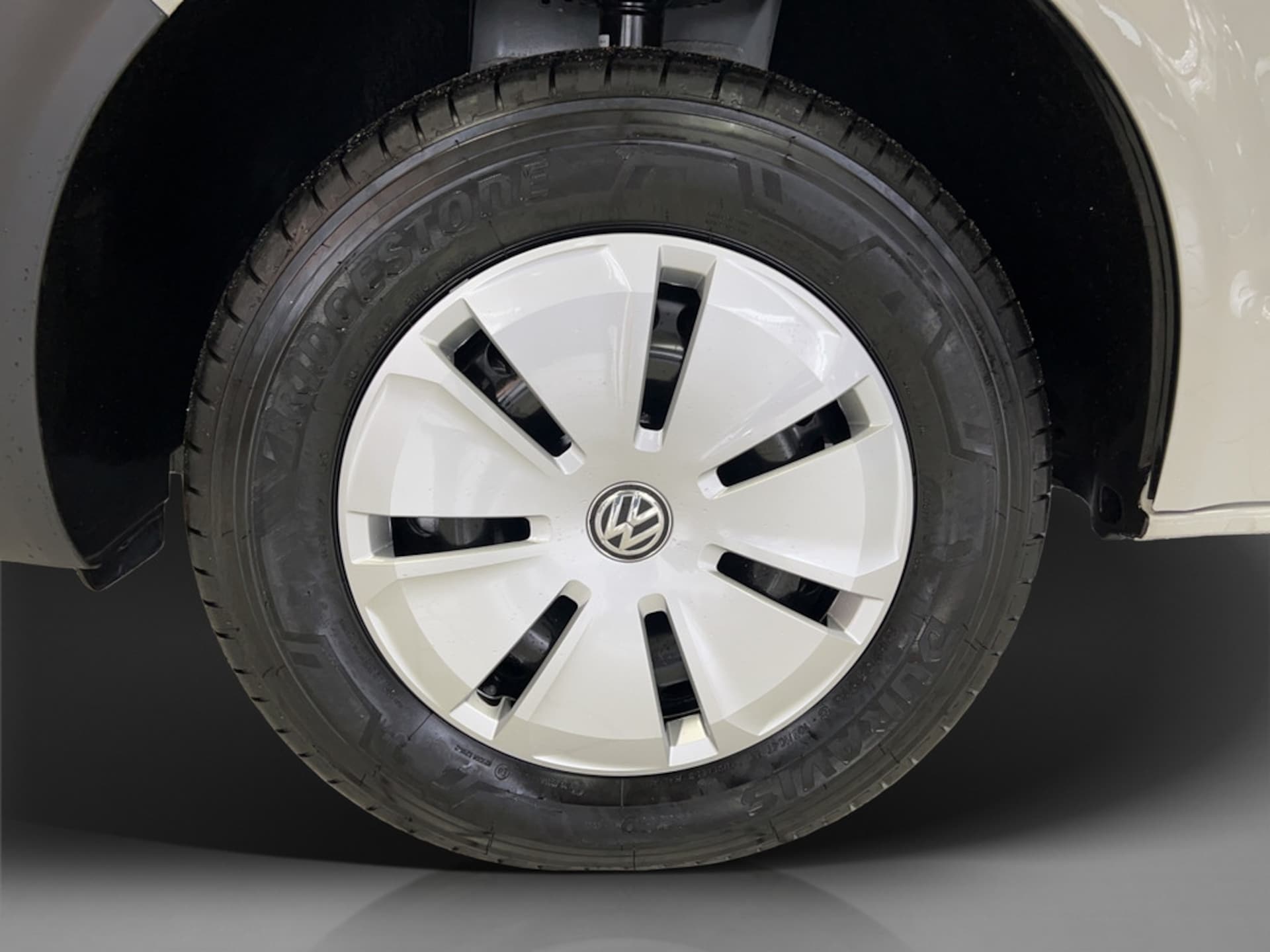 Volkswagen T6.1 Transporter Kombi kurzer Radstand