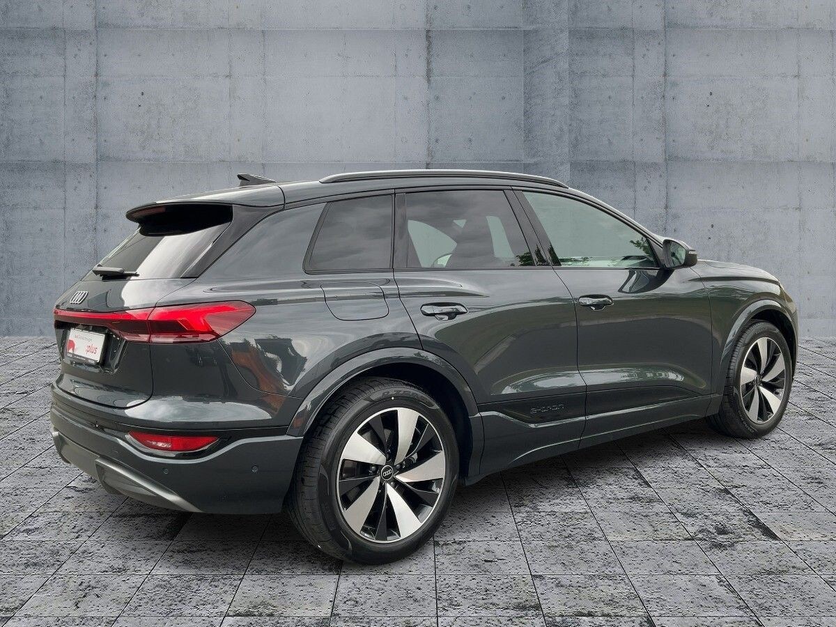 Image about Audi Q6 SUV e-tron e-tron quattro