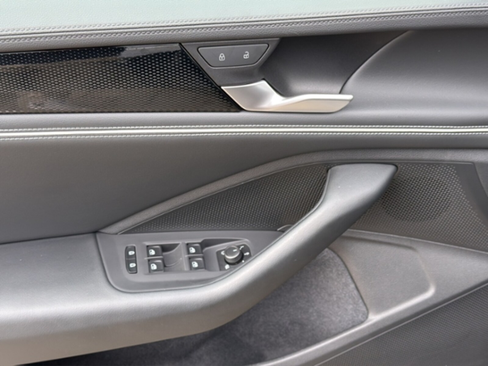 Volkswagen Passat – Bild 11