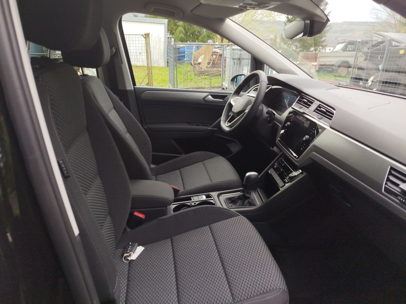 Volkswagen Touran – Bild 8