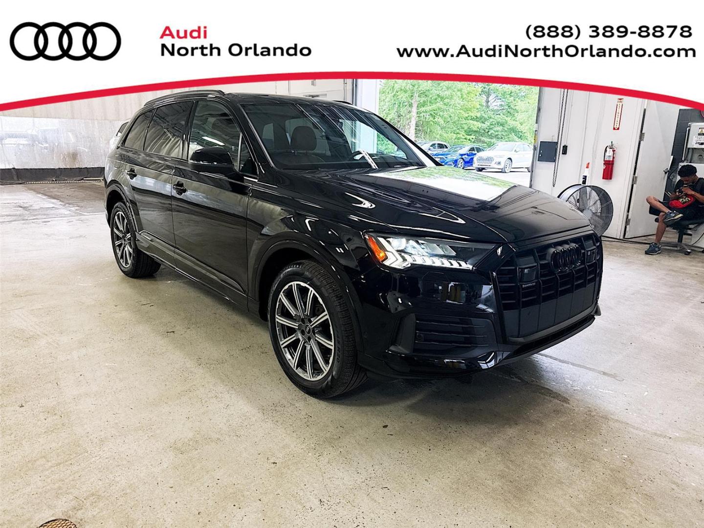 2023 Audi Q7 45 Premium Plus quattro Tiptronic's photo