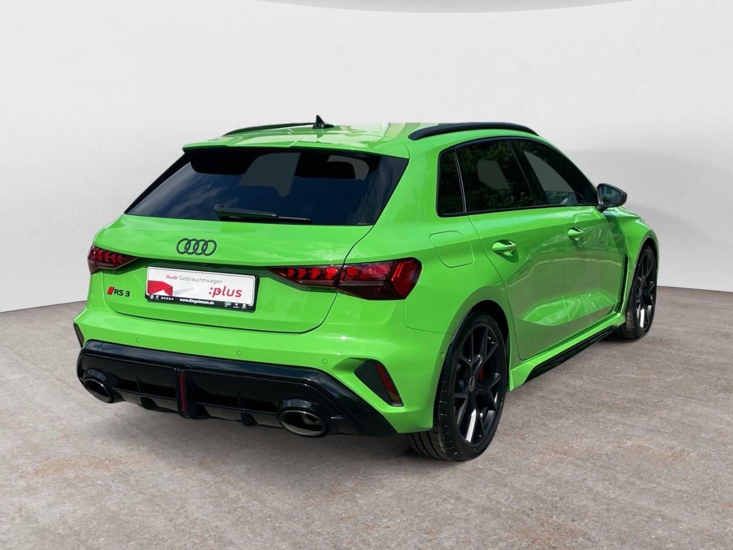 Bild über Audi RS 3 Sportback TFSI quattro S tronic - für weitere Informationen kontaktieren Sie den Audi Partner